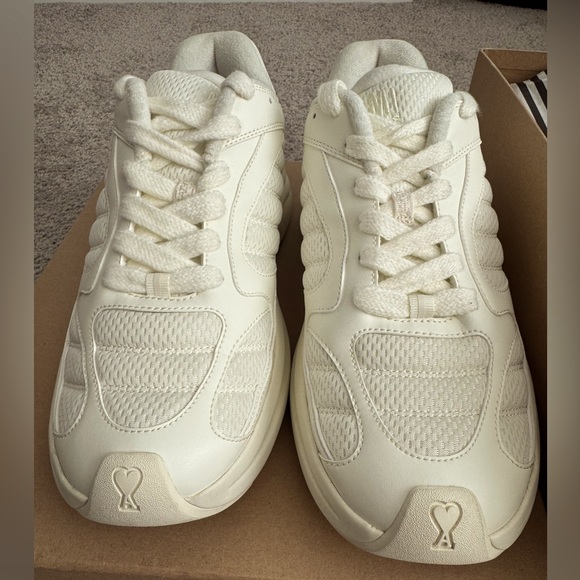 AMI Paris White Athletic Shoes Breathable Mesh Design - Picture 1 of 9